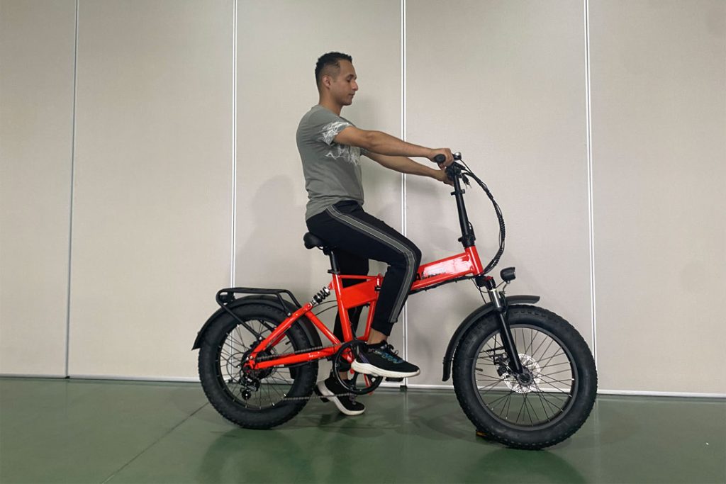 Folding Carbon Fiber Electric Bike A Green Commuting Choice Infused with Advanced Technology - Cyclemix