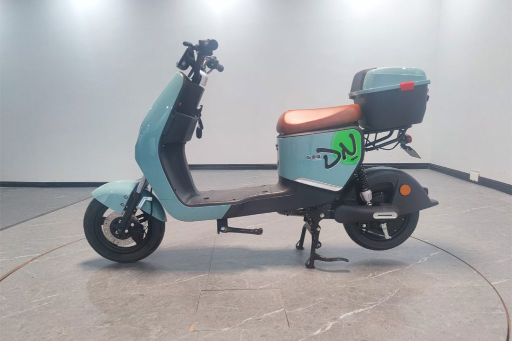 How to Choose the Right Electric Moped - Cyclemix